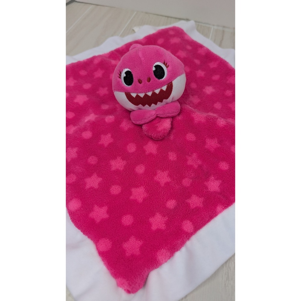 Pinkfong Baby Shark Lovey Security Blanket Pink Mommy Shark Star Print